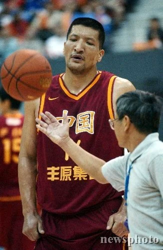 业余爱好者如何制定适合自己的篮球训练措施_2